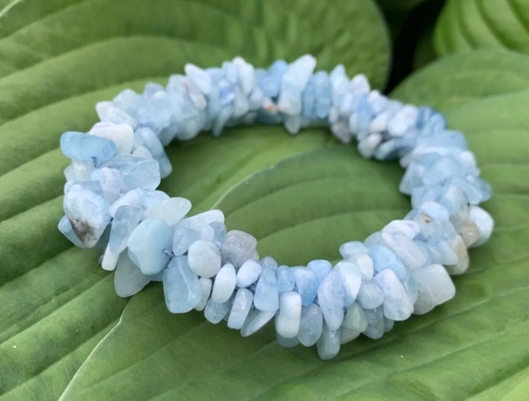 Aquamarine chip crocheted bracelet