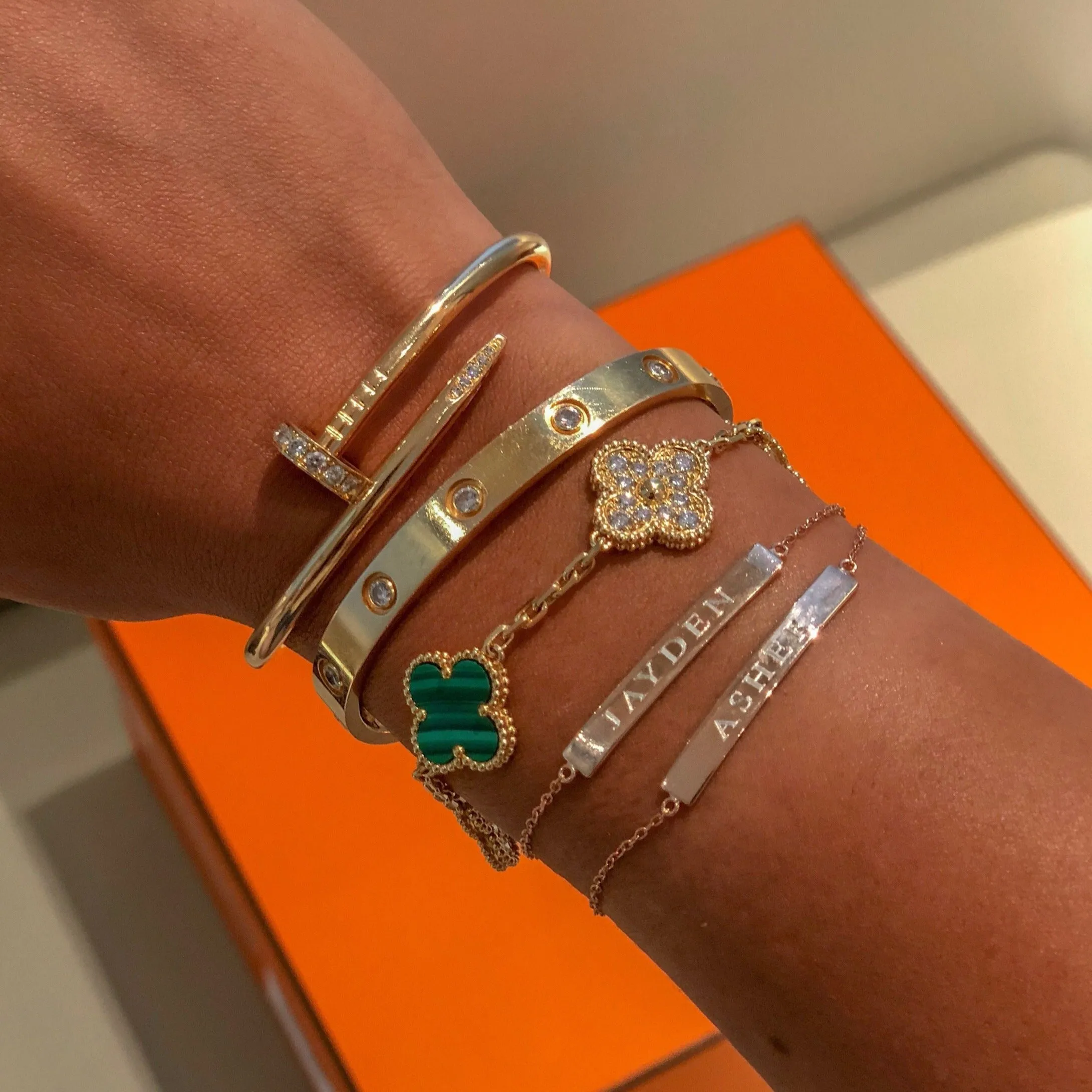 Bar Engraved Nameplate Bracelet