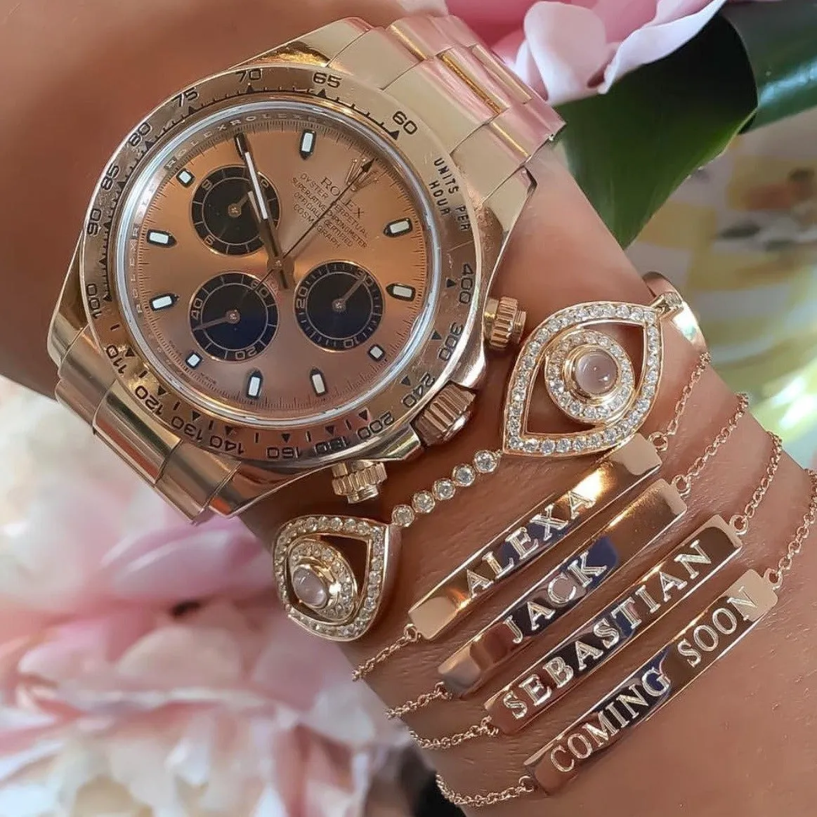 Bar Engraved Nameplate Bracelet