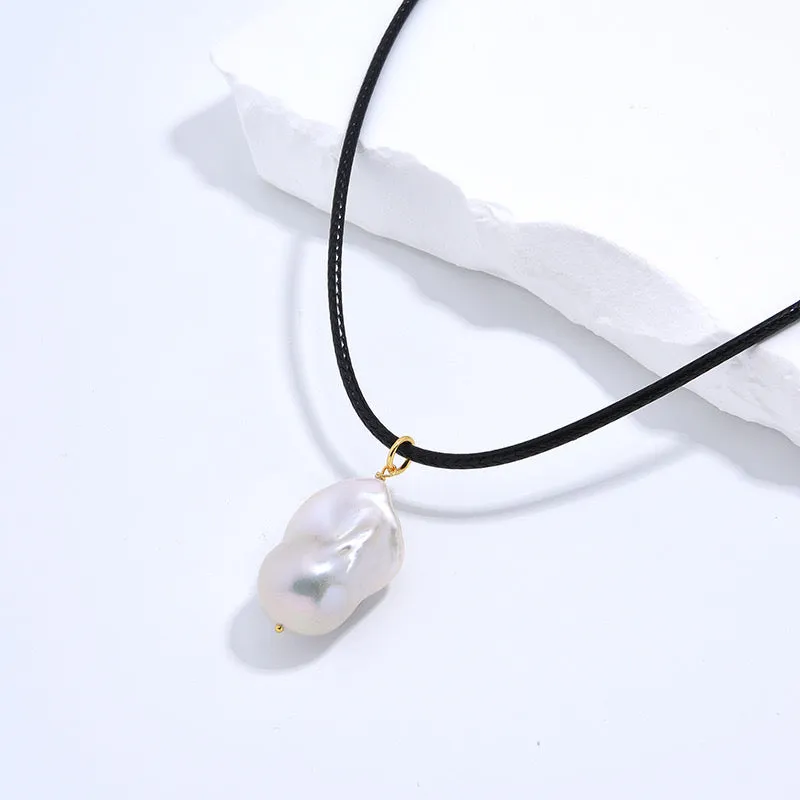 Baroque Pearl Leather Cord Necklace