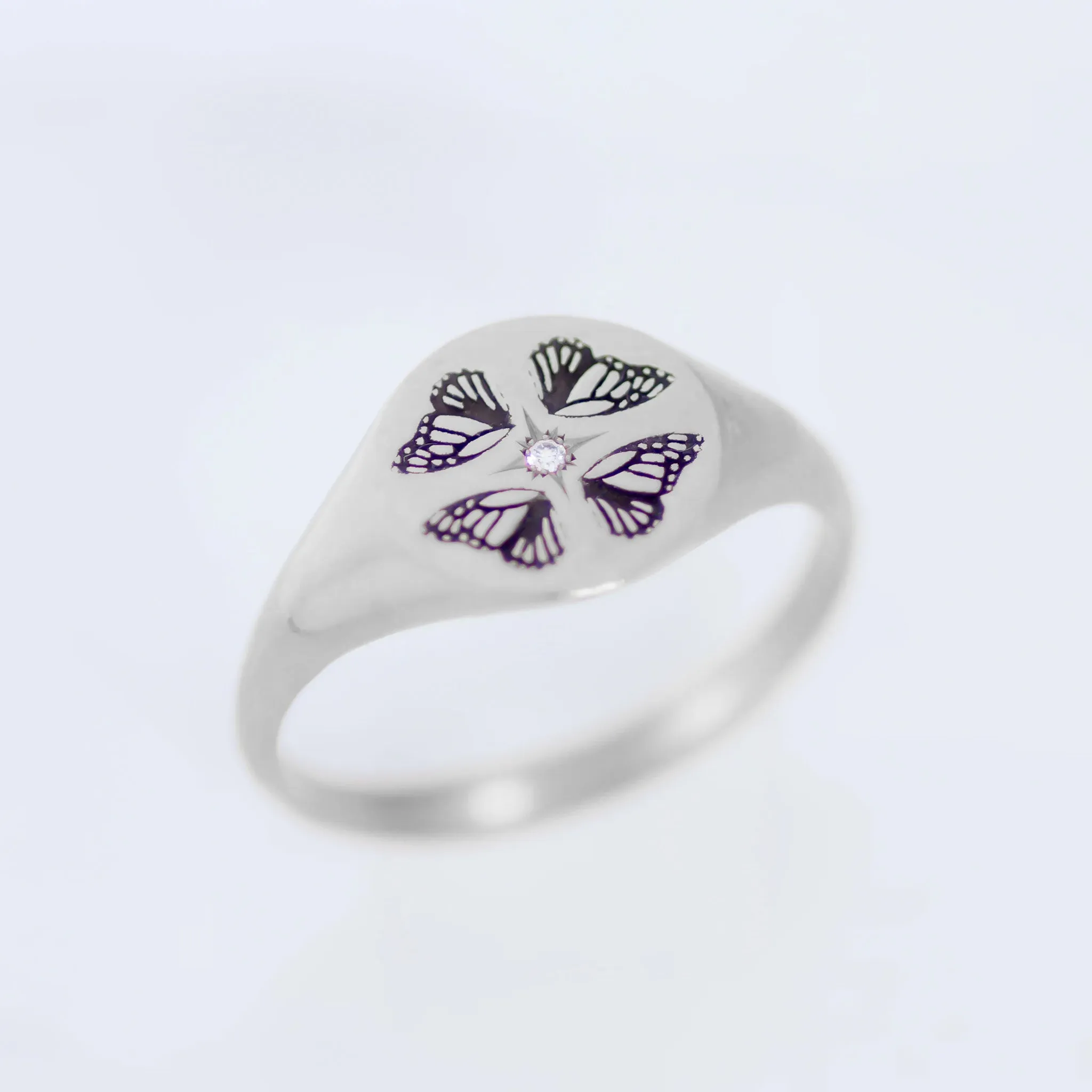 Butterfly Wings signet ring silver