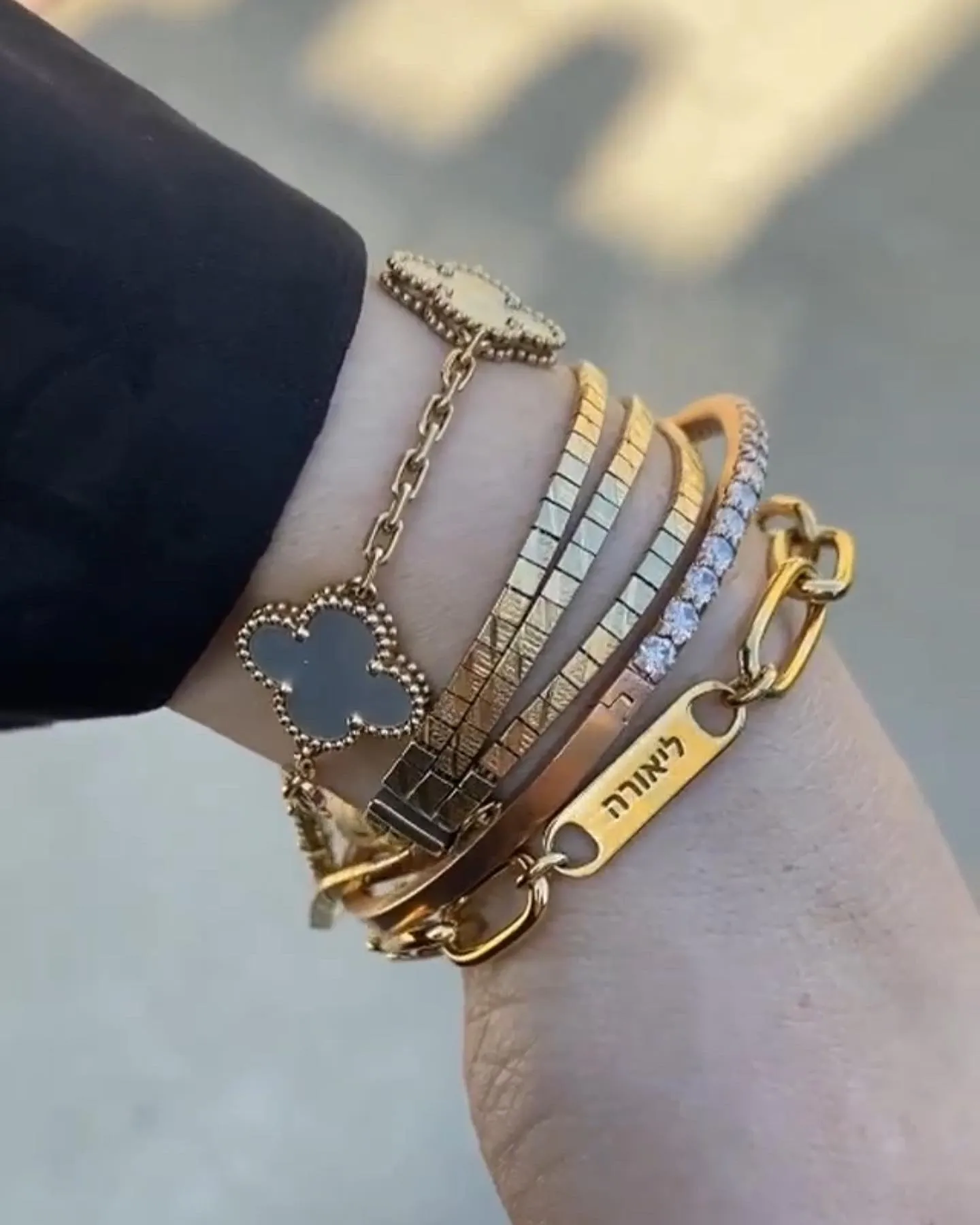 Chaya Paperclip Link Bar Nameplate Bracelet