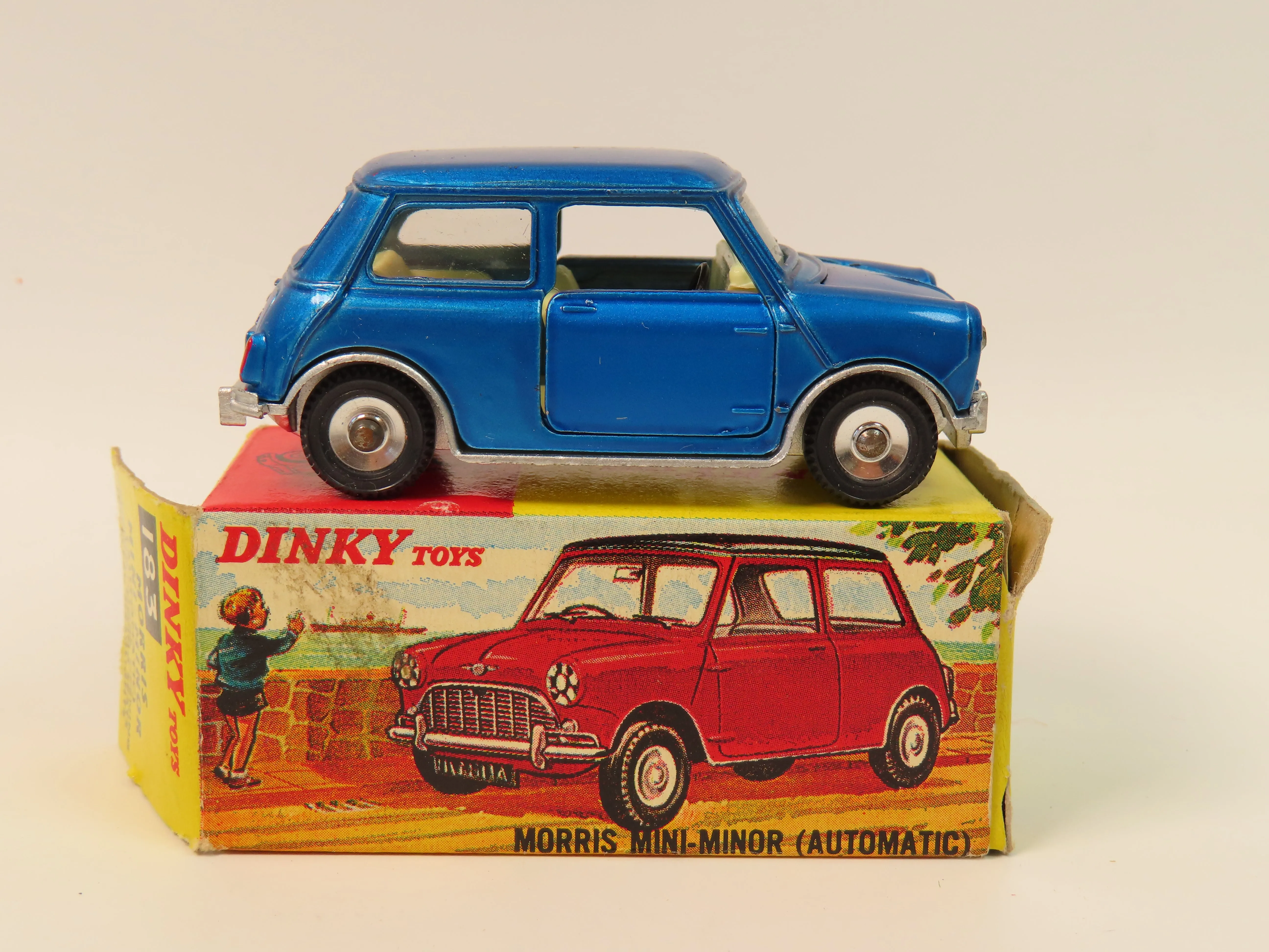 Dinky 183 Morris Mini-Minor, Very Near Mint/Boxed! Scarce colour!