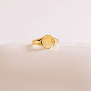 Fern Garland Monogram Signet Ring