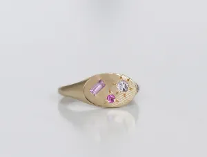 Oval Neapolitan ring gold