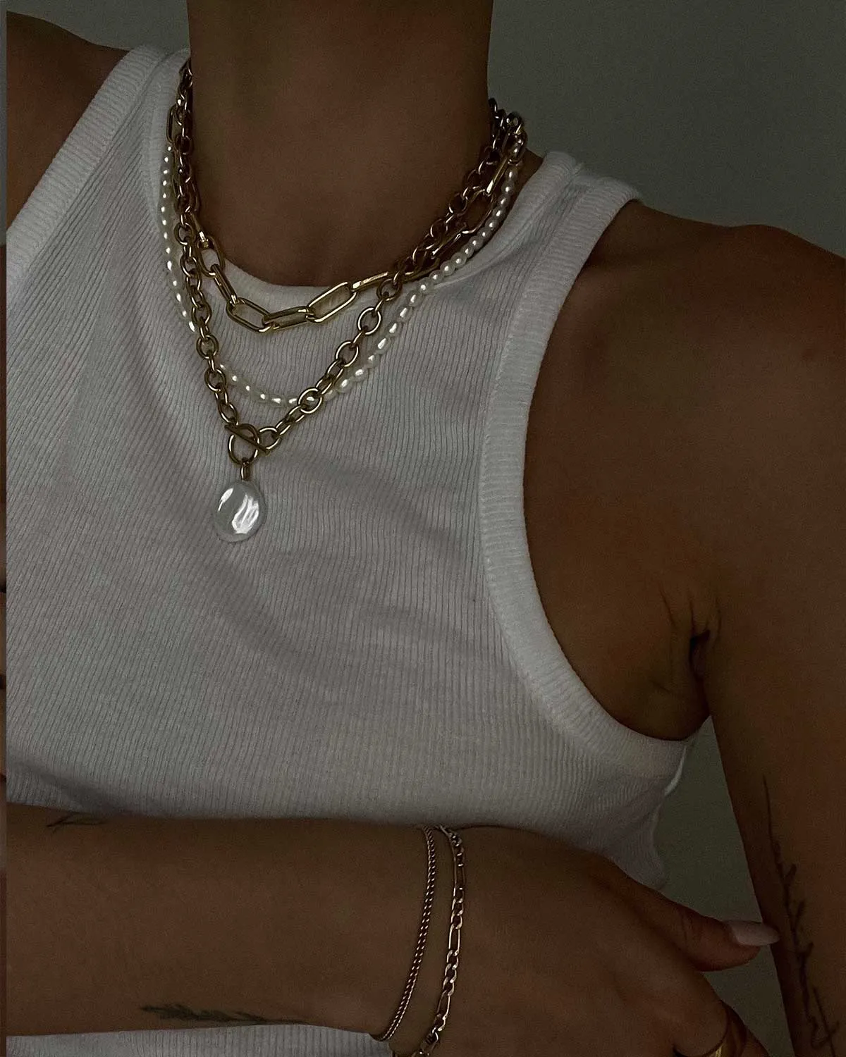 PEARL OBSESSION NECKLACE