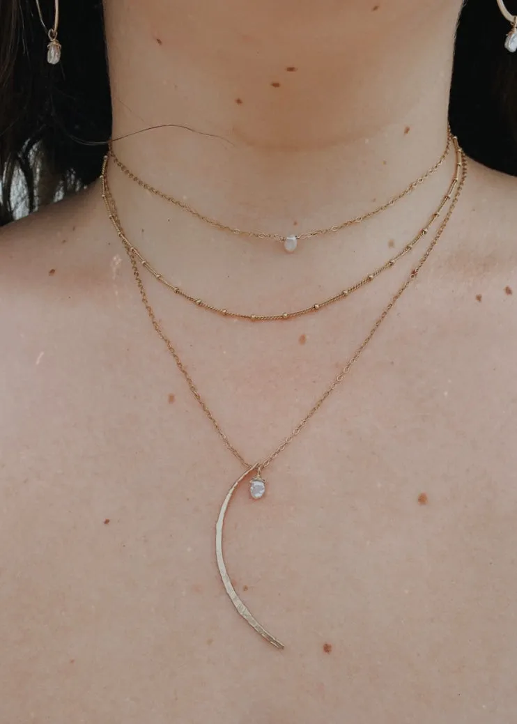 Single Pearl Choker