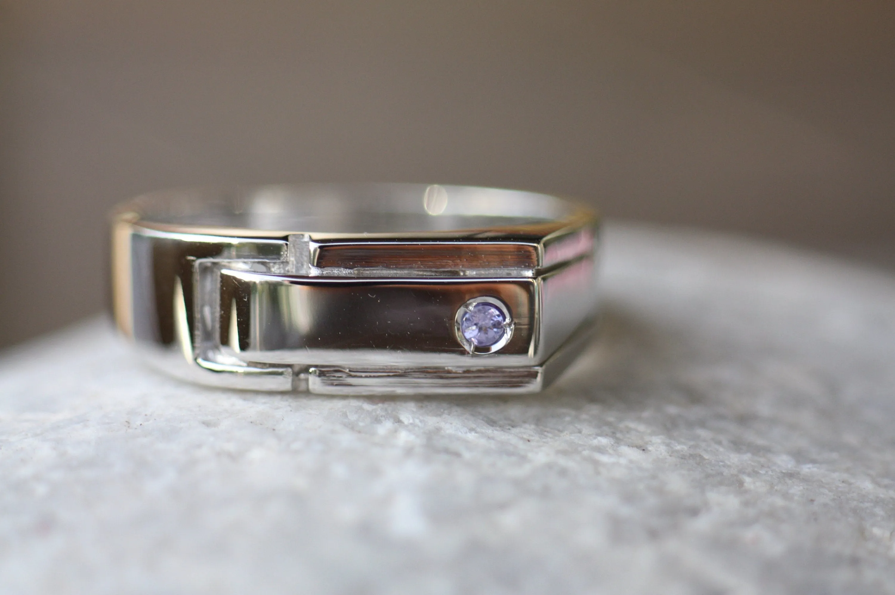 Tanzanite Signet handwriting initial ring