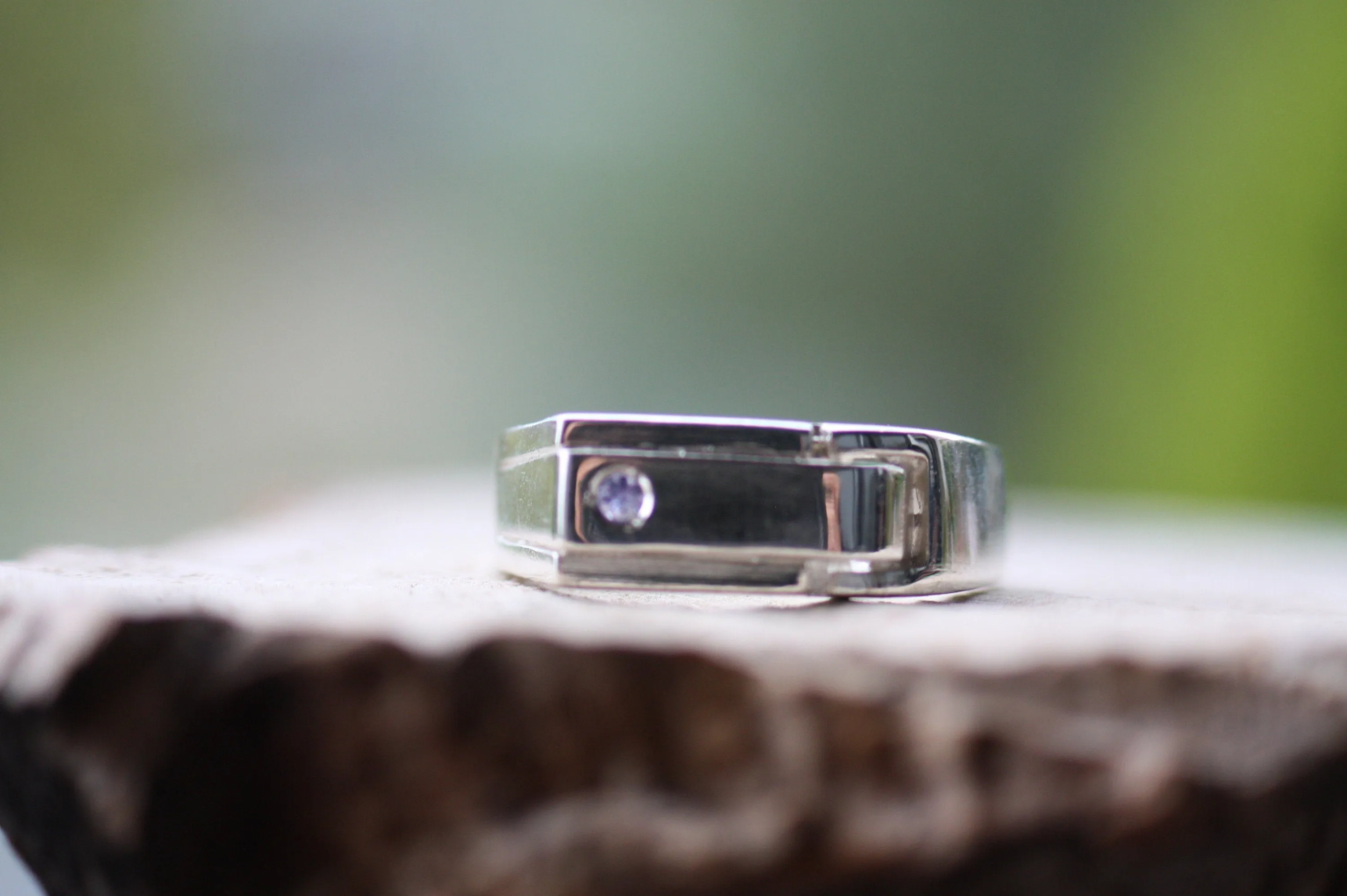 Tanzanite Signet handwriting initial ring