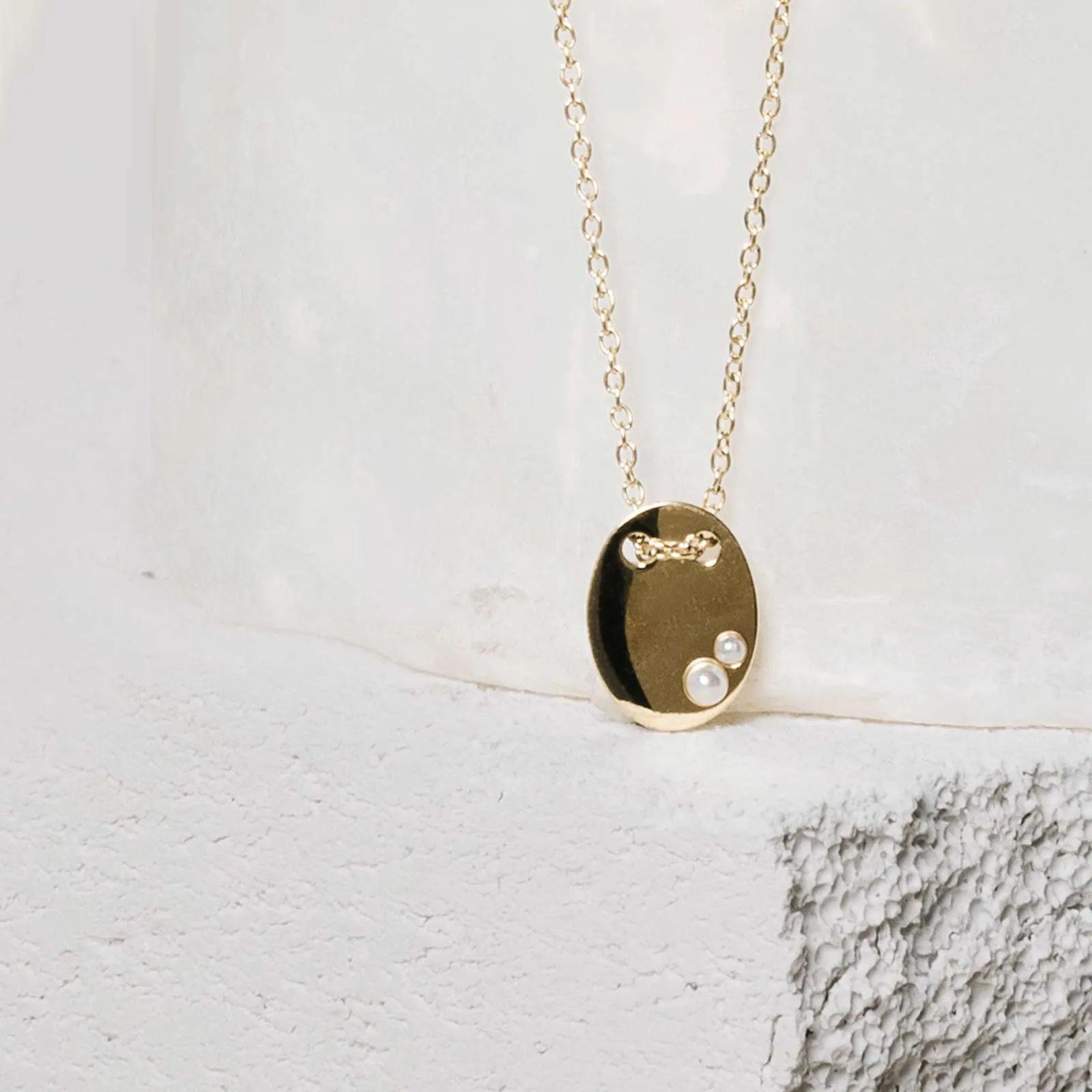 Unite Pearl Necklace