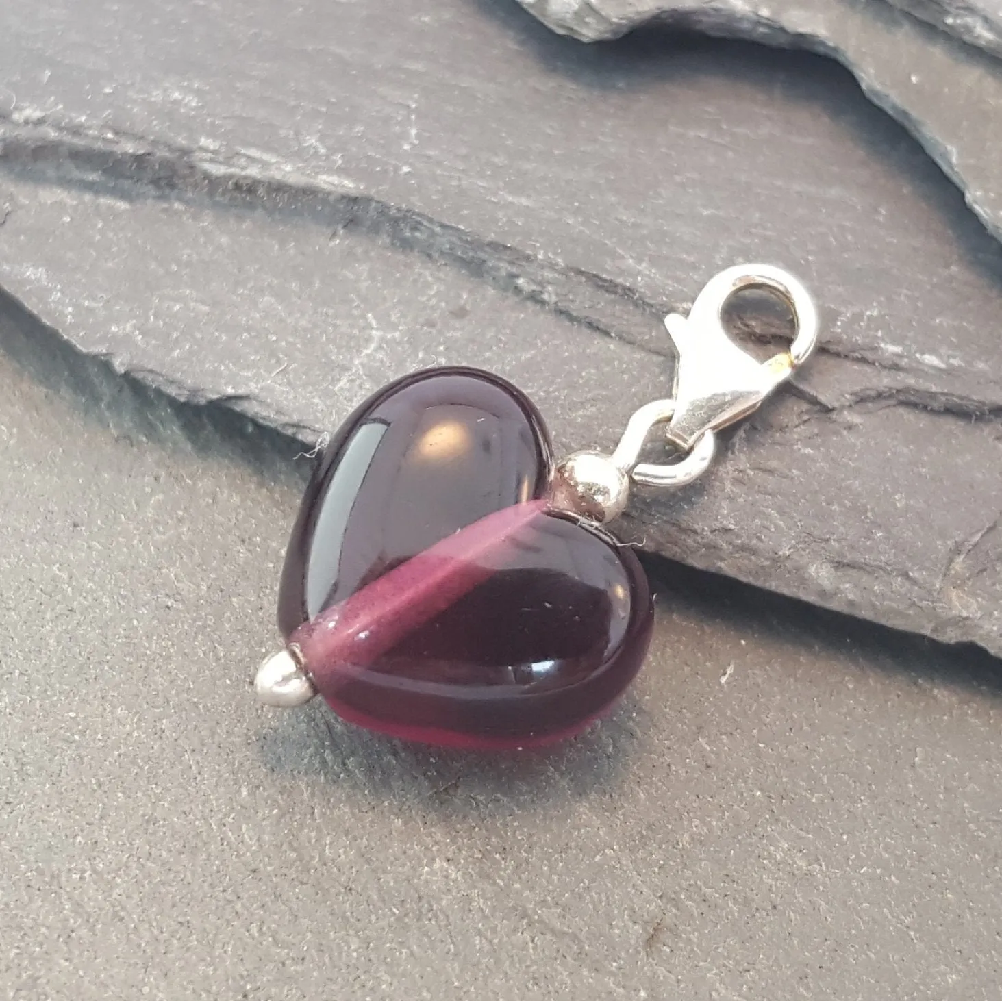 Velvet & Gloss - Cora Heart Clip on Charms