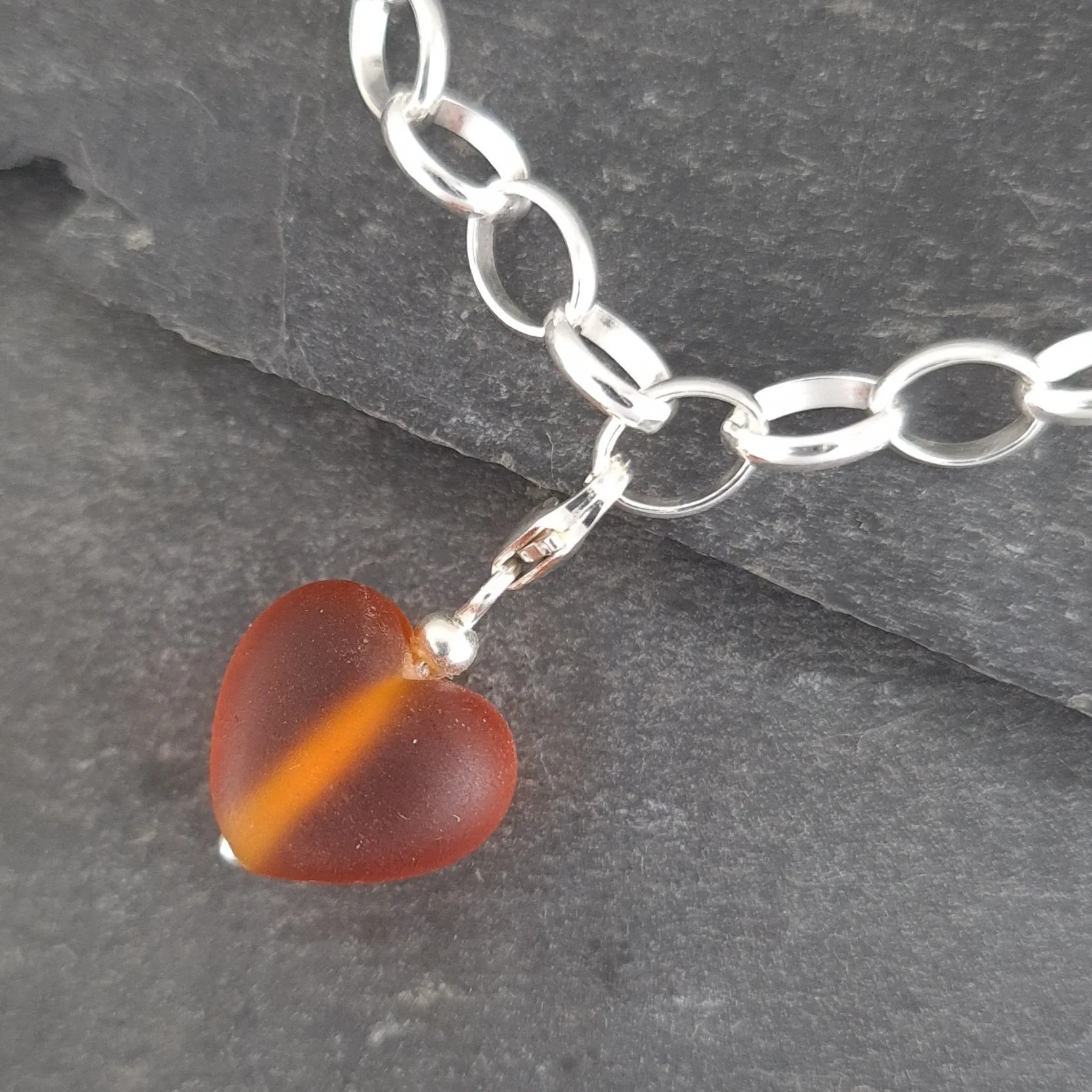 Velvet & Gloss - Cora Heart Clip on Charms
