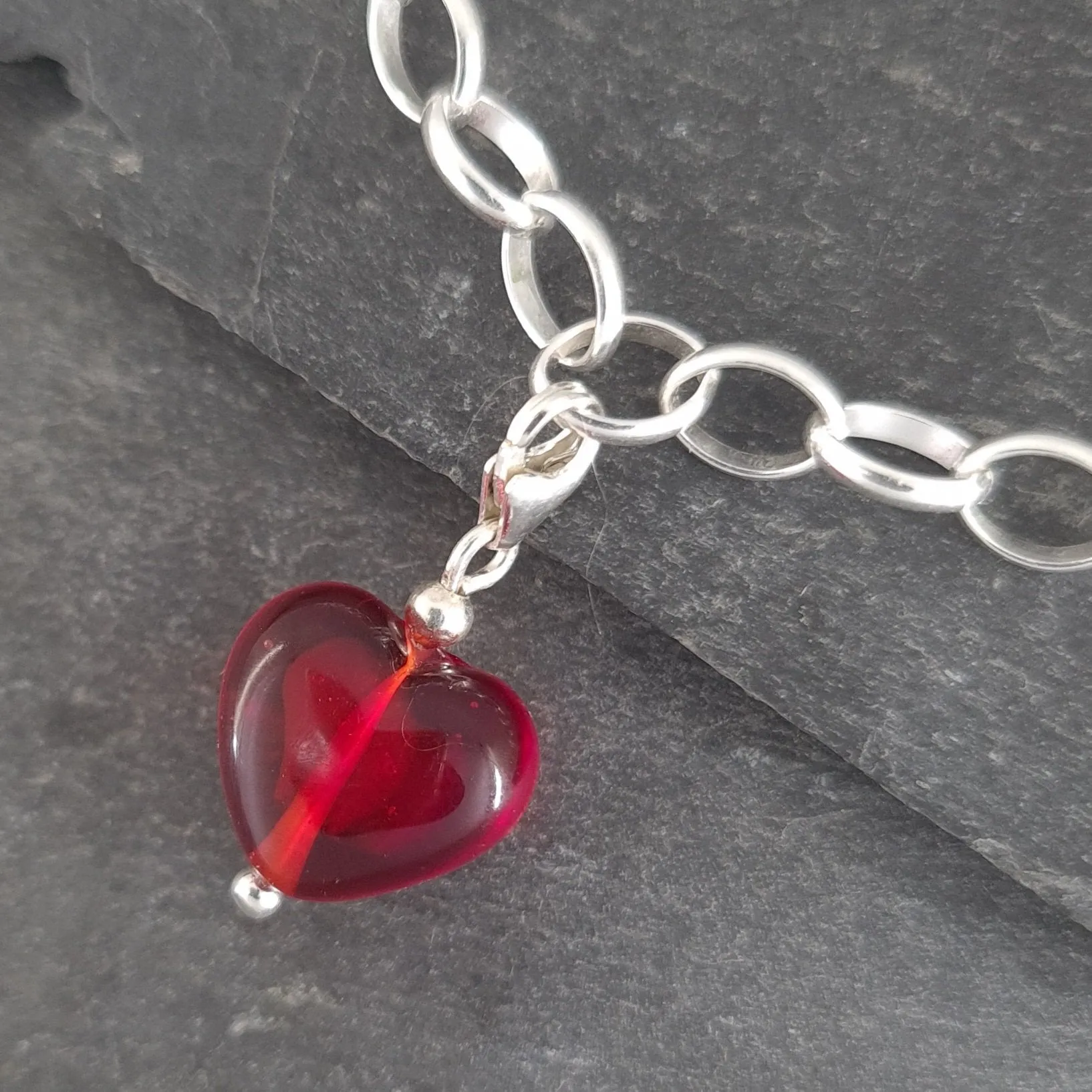 Velvet & Gloss - Cora Heart Clip on Charms
