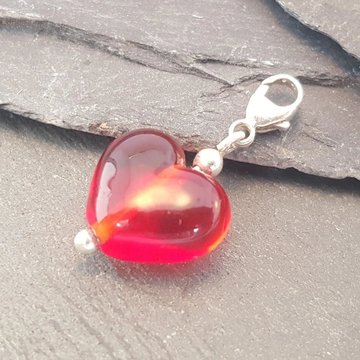 Velvet & Gloss - Cora Heart Clip on Charms