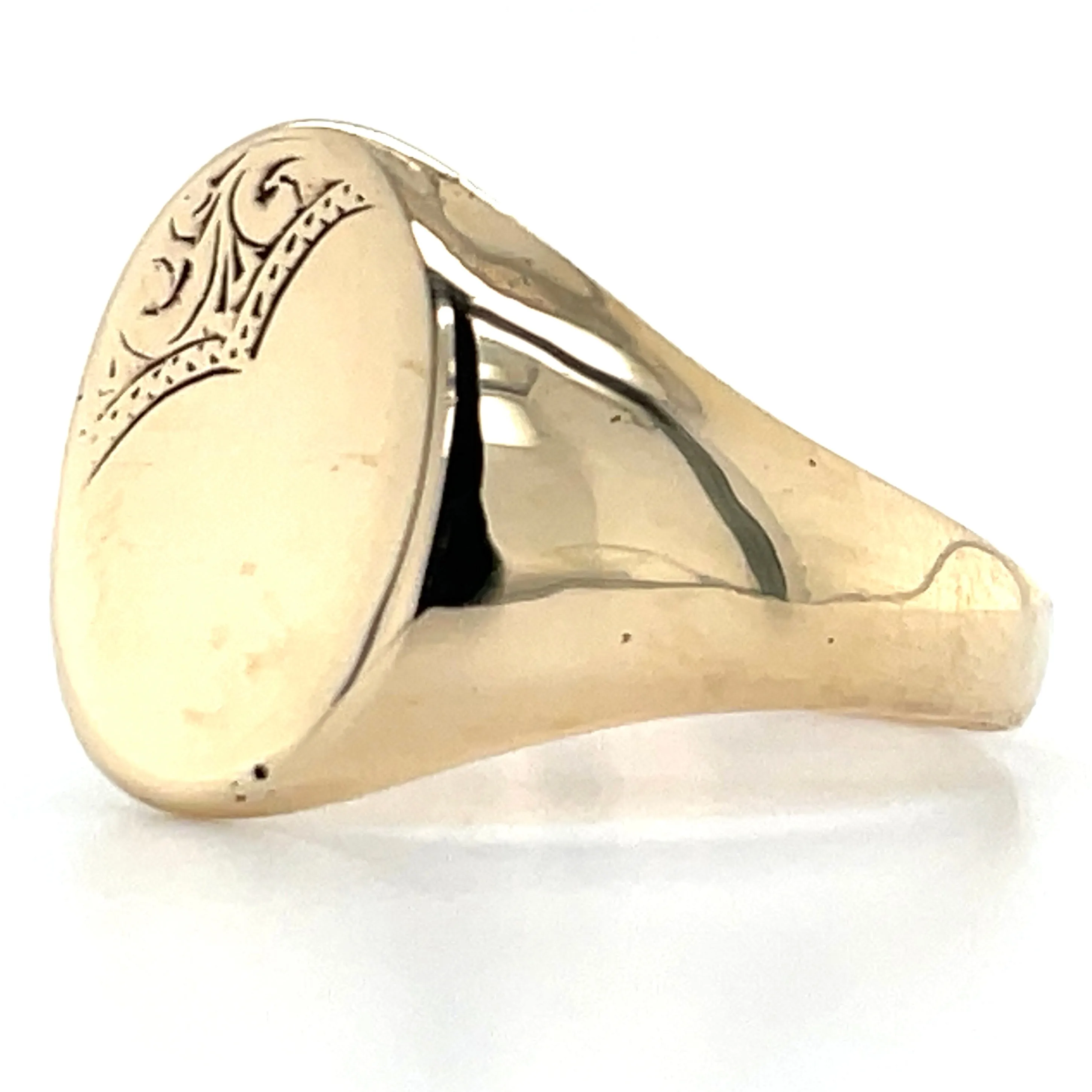 Vintage 9ct Yellow Gold Leaf Design Signet Ring