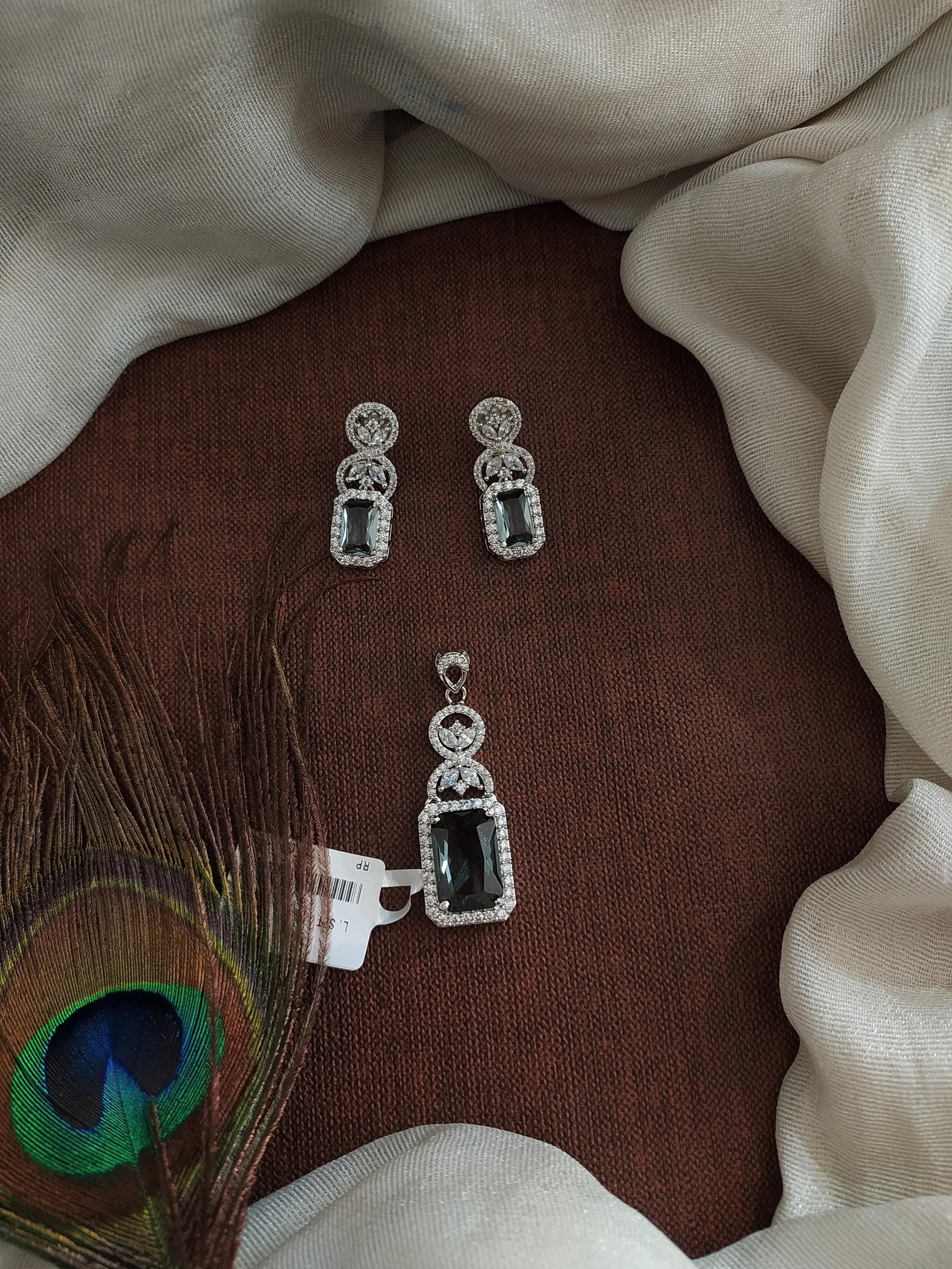 Zircon Silver Plated Pendant Set in Blue and Grey